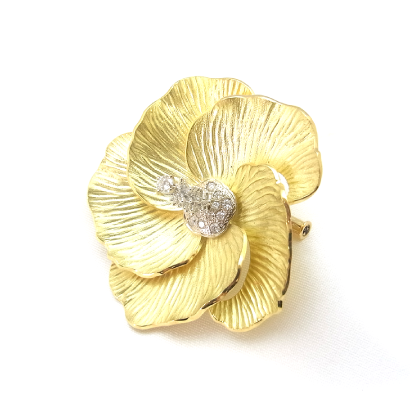 ゆうなのブローチ