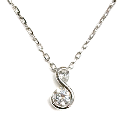 ペアシェイプダイヤを組み合わせたプチペンダント