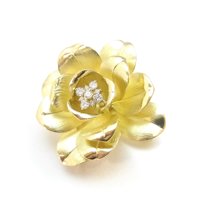 木香茨のブローチ