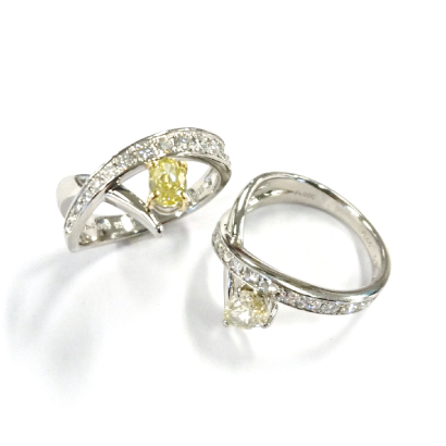 イエローダイヤを印象的に・・・