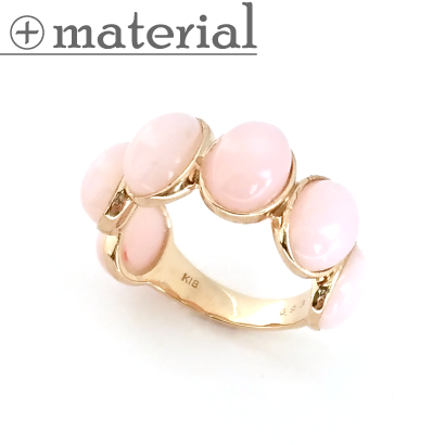 愛らしいピンクオパールを並べたカジュアルリング