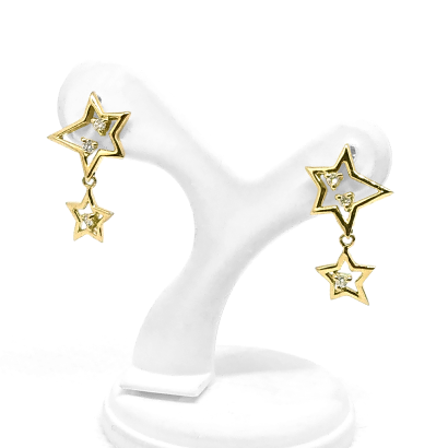ダブルスターのカジュアルピアス
